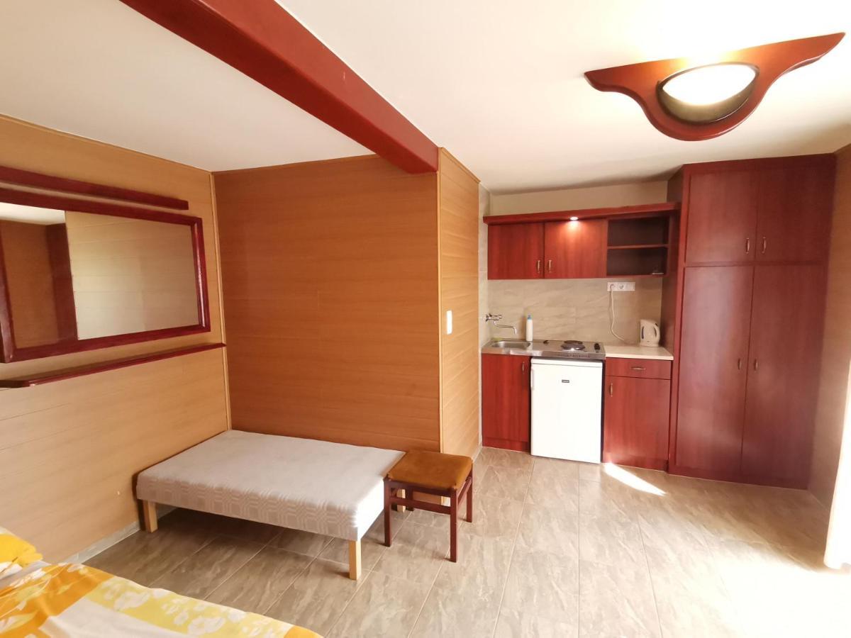 Mini Villa Hajdúszoboszló Εξωτερικό φωτογραφία