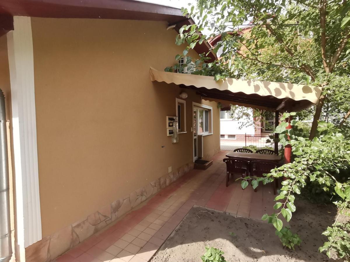 Mini Villa Hajdúszoboszló Εξωτερικό φωτογραφία