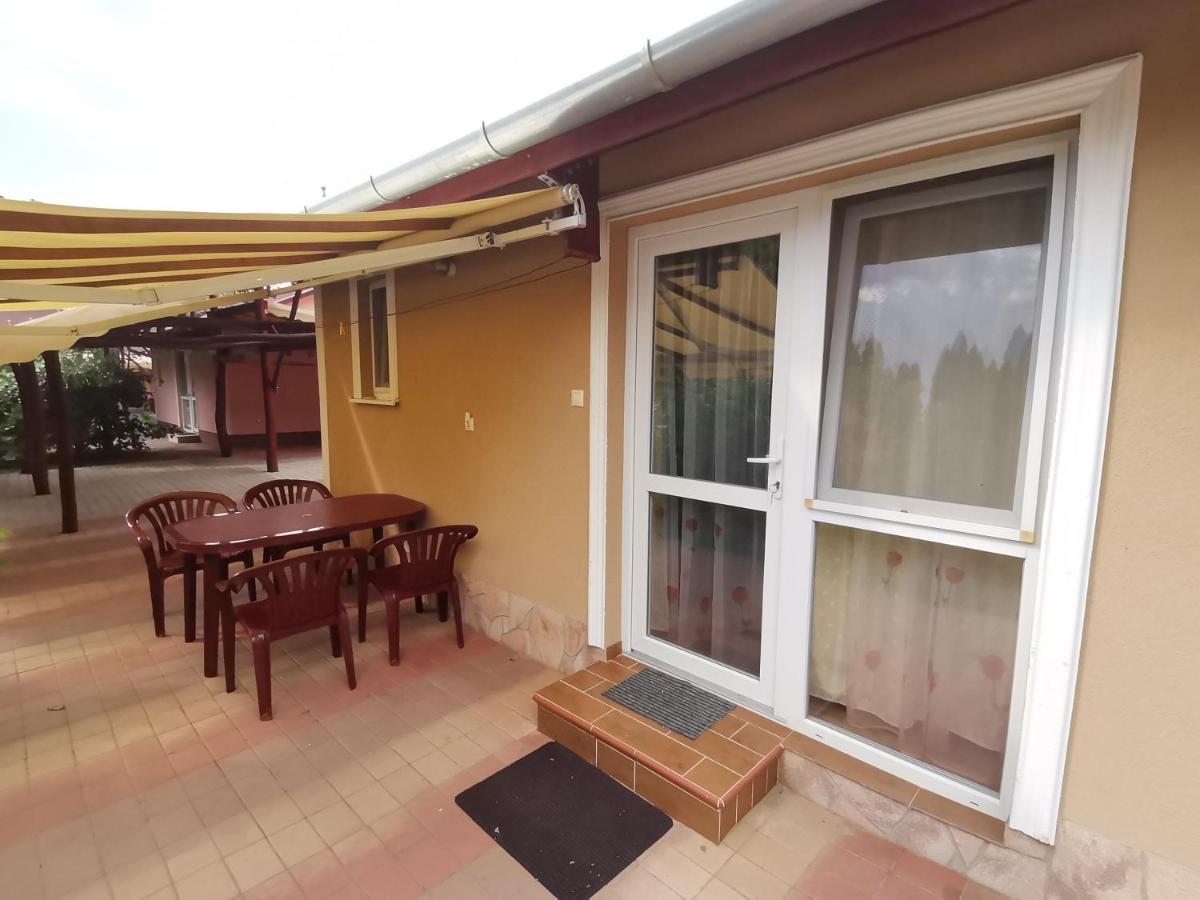 Mini Villa Hajdúszoboszló Εξωτερικό φωτογραφία
